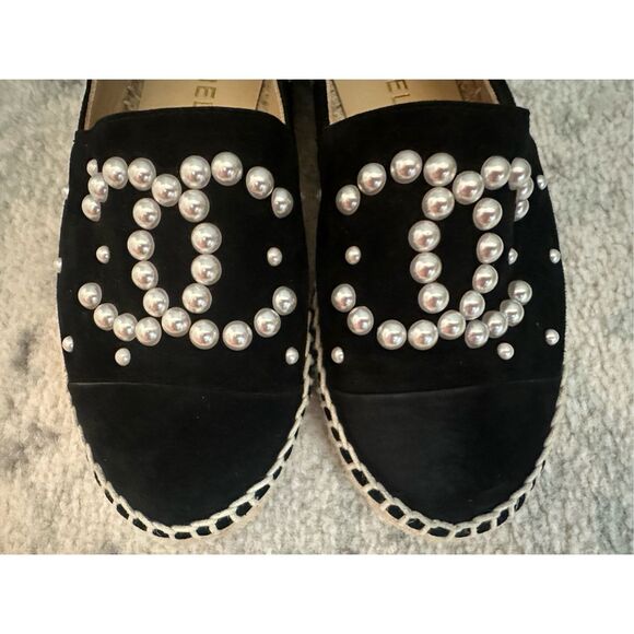 CHANEL Suede Pearl CC Espadrilles EU 35 - Picture 2 of 12
